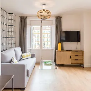  Apartamento Urbe10 Plaza De La Merced Duplex 2 Bedrooms